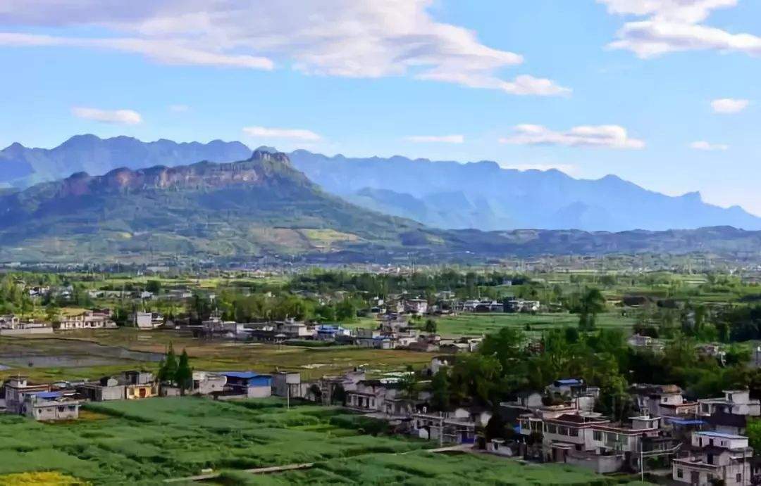 四川各地市產(chǎn)業(yè)規(guī)劃出爐，南充將以電子信息等四項(xiàng)為主