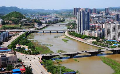 德陽(yáng)經(jīng)開(kāi)區(qū)：打造“千億產(chǎn)業(yè)、綠色園區(qū)、科技新城”